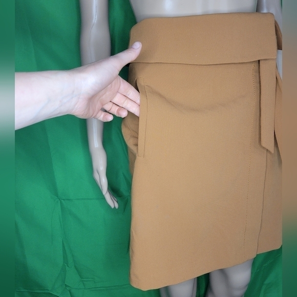Loft adjustabl side tie Mini wrap skirt‎ - Picture 9 of 10